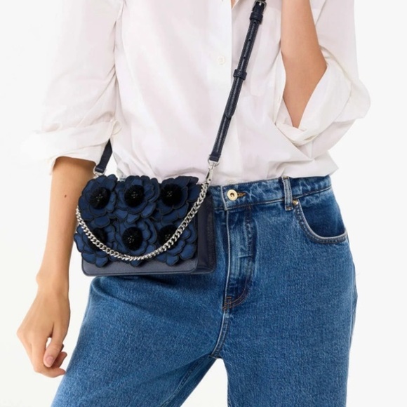 Kate Spade Madison Embroidered Floral Willow Mini Flap Crossbody - Picture 1 of 15